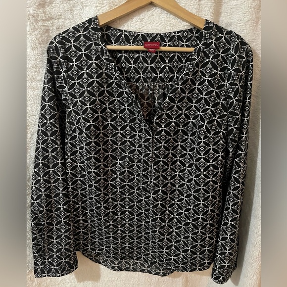 Merona Tops - Merona top, great fabric, size XS